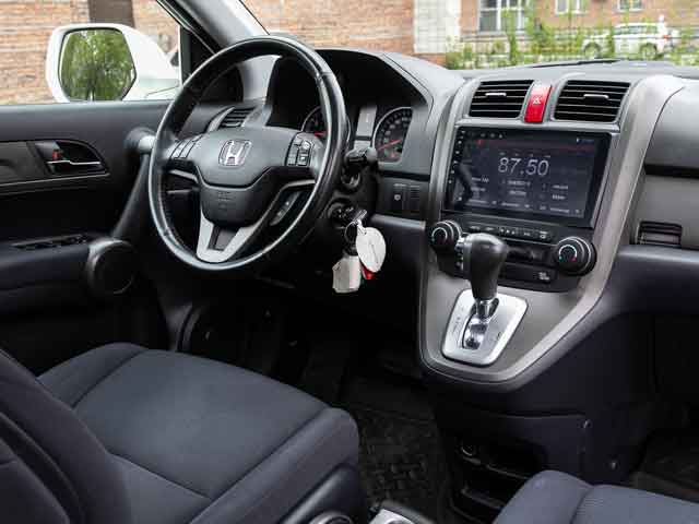 car-interior cleaning