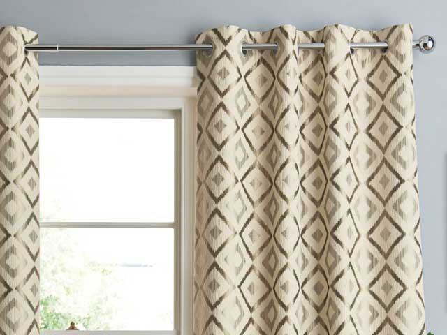 curtain cleaning